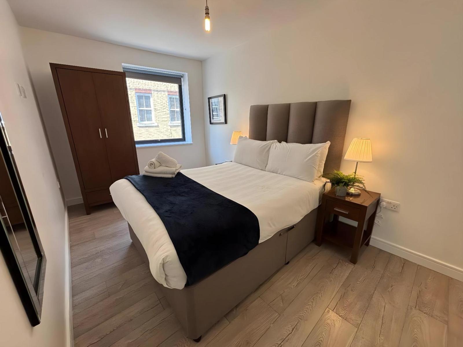 City Aldgate Apartments London Exteriör bild