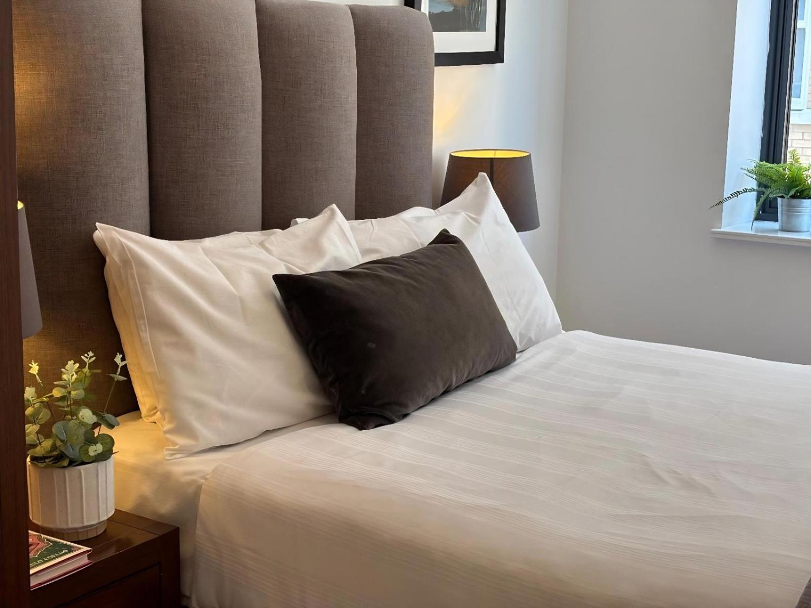 City Aldgate Apartments London Exteriör bild
